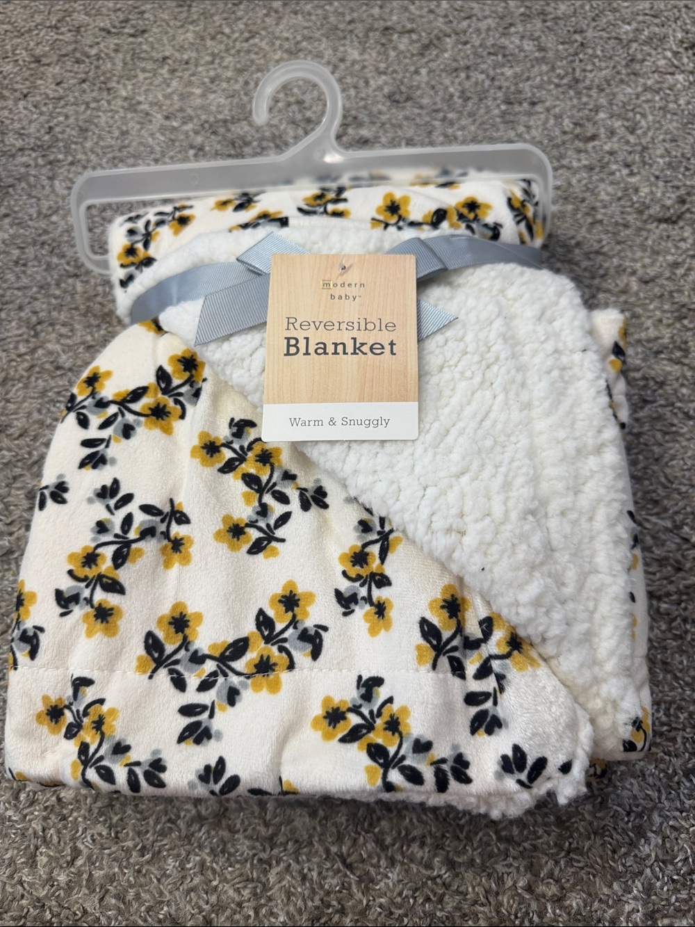 Modern Baby Reversible Baby Blanket Floral